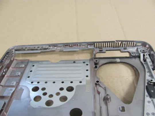 546-3  Кришка дно піддон корпуса 6070B0937201 840657-001   для HP ProBook  640 G2 G3 645 G2 G3   оригінал Продаж