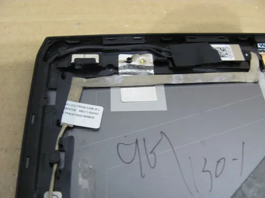 577-5 кришка матриці 0O4JR6 AM1JM000100 для DELL Alienware 15 R3 оригінал Характеристики