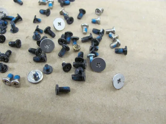 Купити 568-4 комплектуюче для Dell XPS 15 L501X L502X P11F оригінал