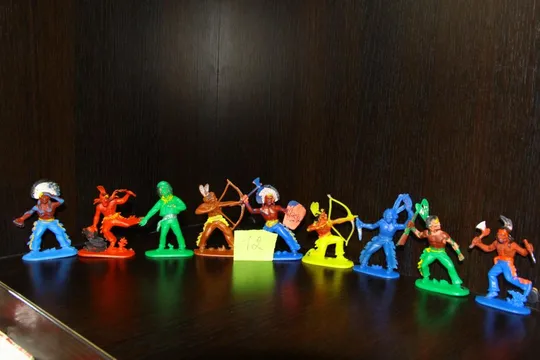 индейцы 55-60мм  JEAN HOEFLER ФРГ набор 12 Ціна