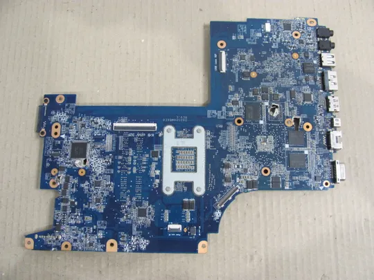 Купити номер0107-6 материнська плата DA0SP8MB6E0 603771-001 для HP ENVY 17-1000 оригінал