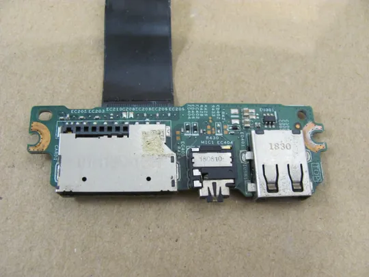 52-35 плата USB AUDIO CARD READER 0WVYY9 450.09P03.0001 для  Dell VOSTRO 15 3000 3561 3562 3565 3567 3568  оригінал Продаж