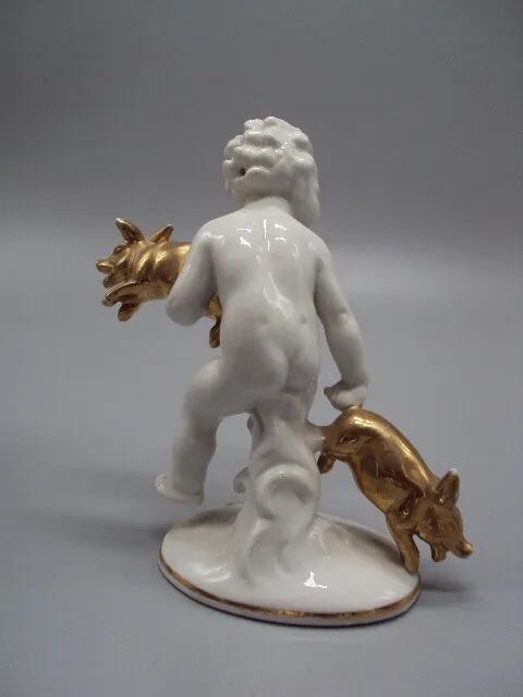 Фигура фарфор статуэтка Германия путти мальчик с поросятами ребенок и поросята высота 13,5 см №15461 Продаж