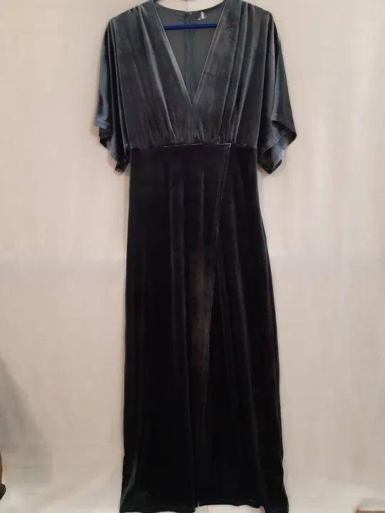 Сукня велюр сірого кольору. Продаж