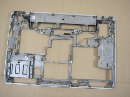 Купити номер0152-5 Кришка, дно, піддон корпуса 099F77 для Dell Latitude E6440  оригінал