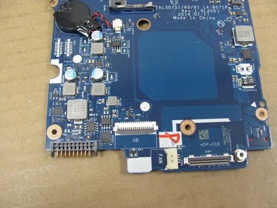 839-2 материнська плата ZAL50\51\60\61 LA-B071P  SR27G  i3-5005U  для Dell Latitude 3450 3550  оригінал Де купити