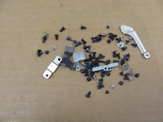 номер0980-5 комплектуюче кріплення гвинти для Dell Precision 7510 7520 P53F оригінал Ціна