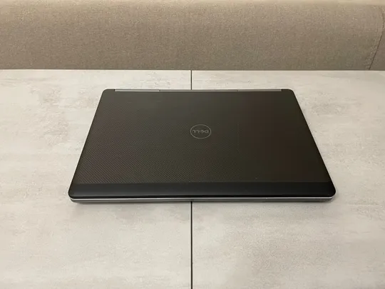 Dell Precision 7720, 17,3&quot; FHD IPS, i7-6820HQ, 16GB, 256GB+1TB, Nvidia 6GB. Гарантія Інтернет-аукціон