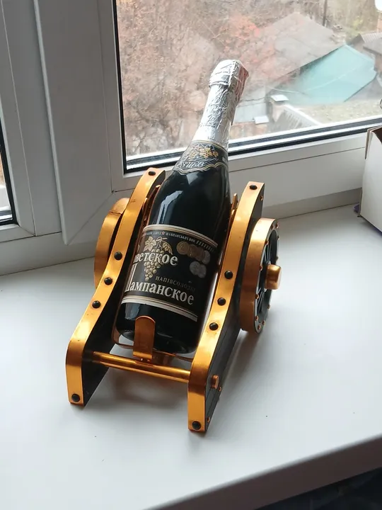 Вінтажна декоративна підставка під пляшку . СССР. З аукціону
