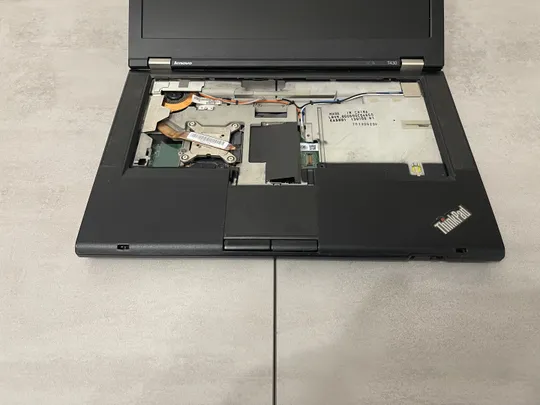 Комплектуючі, ноутбук на деталі Lenovo ThinkPad T430 - матриця, корпус, палмрест, кришка матриці та ін. З аукціону