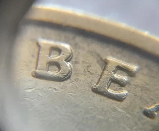 (4771) 1 гривня 2006 значне зминання всіх букв на реверсі (1 гривна 2006 брак) Продаж