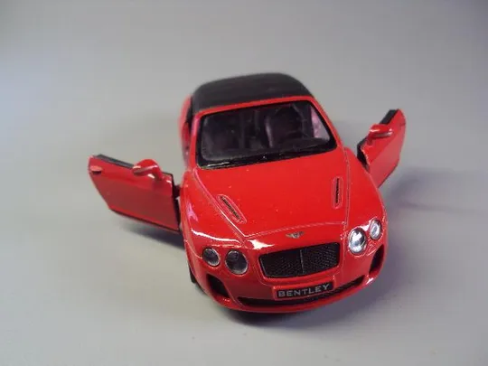 машинка kinsmart bentley continental 2010 supersports convertible 1:38 Китай длина 12,8 см №9477 Де купити