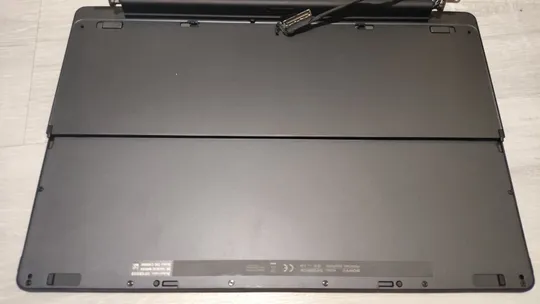 матриця з корпусом Sony SVF15NB1GM, SVF15N1X2EB, SVF15N 15,5 2560 x 1440 в зборі З аукціону