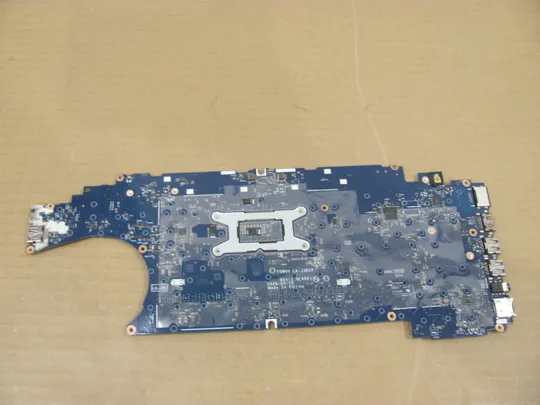 863-4 материнська плата FDW50 LA-J381P SRGKV i7-10610U для Dell Latitude 5510  оригінал в Україні