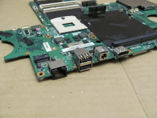 555-7 материнська плата РОБОЧА W860CUB-0D для Clevo W87CU оригінал в Україні