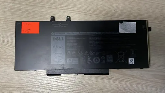 525 DELL 3HWPP Знос: 68% Latitude 5401 5501 5411 5410 5511 3541 Ціна