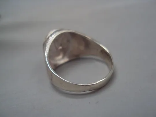 Мужской перстень кольцо овал зодиак Водолей гороскоп серебро Украина вес 5,87 г размер 20 №15149 Інтернет-аукціон