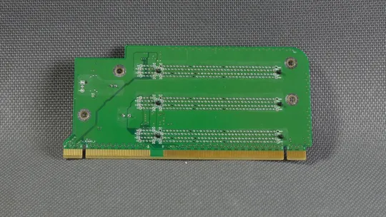 райзер на 3 устройства PCI-E для серверов Dell Riser Assembly Board p/n 010169W00-000-G З аукціону