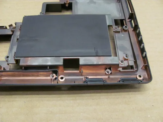 555-1 Кришка дно піддон корпуса 6-39-W8703-011 для Clevo W87CU оригінал На торгах