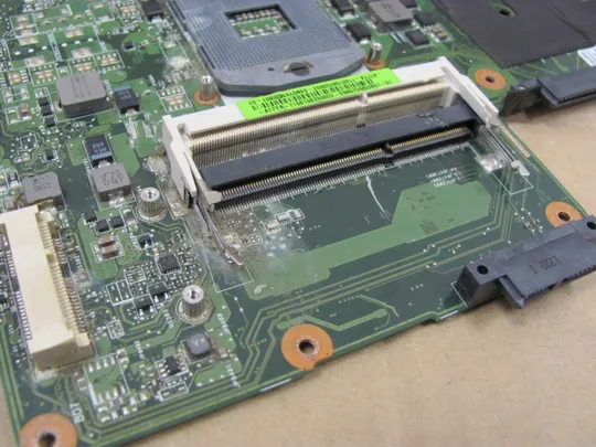 Купити 747-7 материнська плата РОБОЧА 69N0YVM30B01 для MEDION P7818 E7221 E7222 оригінал