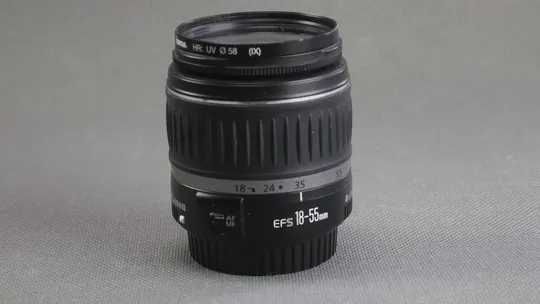 объектив Canon EF-S 18-55mm/3.5-5.6 II Ф58mm + светофильтр Hama UV Ф58mm З аукціону