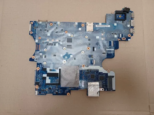 номер1062-2  материнська плата QALA1 LA-7762P  для Dell Latitude E6530  Mainboard Материнка Основна плата Системна плата Плата системи Laptop motherboard мамка ноутбучна платаоригінал Недорого