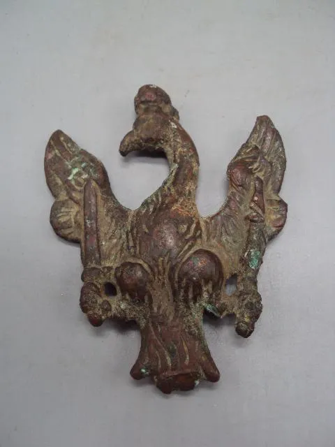 Деталь запчасть орел с мечами бронза Польша запасная часть к подсвечнику размер 9,8х7,6 см №14249 Ціна