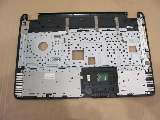 Купити номер0138-16 Кришка панель палмрест та тачпад 60.4N011.001 для MEDION P7624 P7812 оригінал