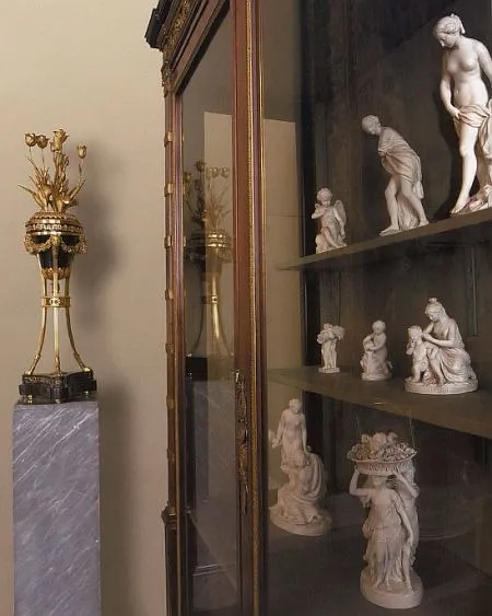 Купити Севрский фарфор XVIII века - *.pdf