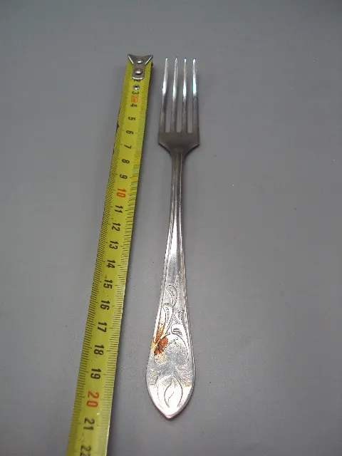 Столовые приборы вилка столовая нерж узор листья листочки нержавейка длина 20,5 см №18635в Інтернет-аукціон
