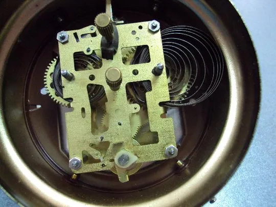 Часы будильник с колокольчиками Insa Луч Беларусь высота 16 см, диаметр 9,5 см Рабочие №11135 Характеристики