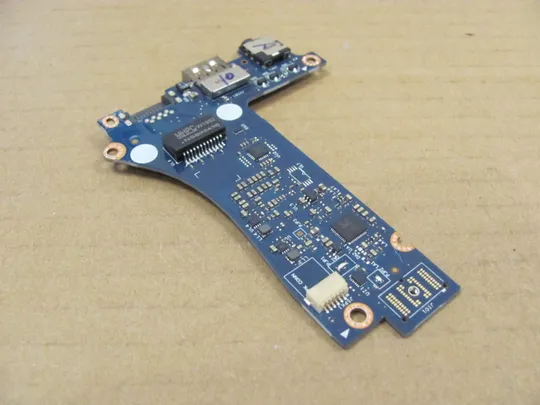 номер0777-45 плата USB LAN AUDIO EDQ51 LS-H354P для Dell Alienware M15 R2  оригінал Де купити