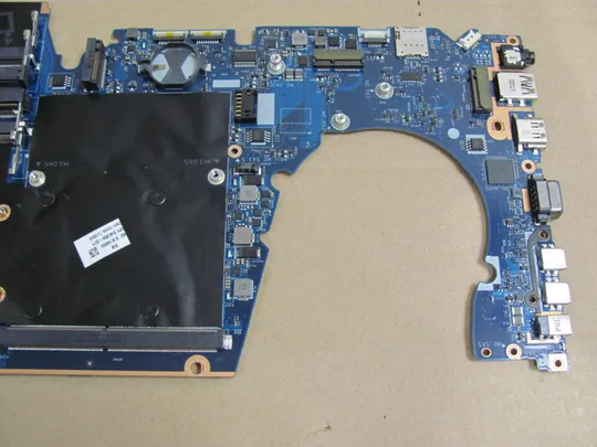 Купити 612-1  материнська плата APW70 LA-C391P 484306-001 SR2FM E3-1535M для HP EliteBook ZBOOK 17 G3  оригінал