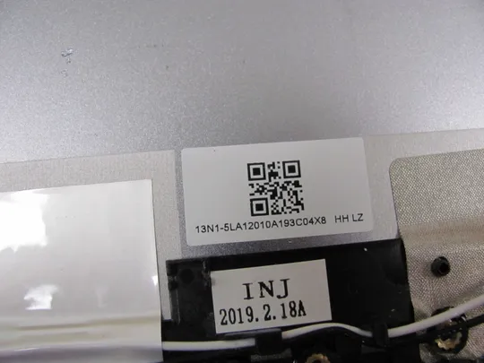 642-4 Кришка матриці 13N1-5LA12010A для MEDION AKOYA  S6445 оригінал Інтернет-аукціон