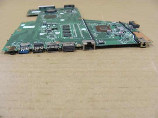 832-6  материнська плата 31XJCMB01I0 60NB0340-MB6030 SR0N9  i3-3217U для Asus X551 X551CA R512 R512M F551C  оригінал Де купити