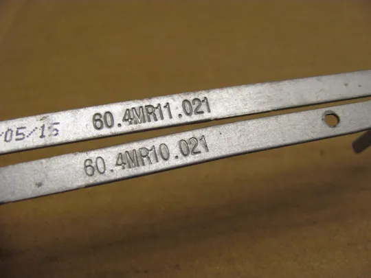 номер0025-26 кріплення з петлями 60.4MR11.021 60.4MR10.021 для Sony Vaio SVE171 оригінал Продаж