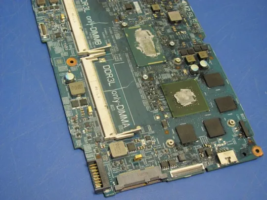 №115-31 материнська плата 0DPX9G KJ7NX для DELL INSPIRON 15 7000 оригінал З аукціону