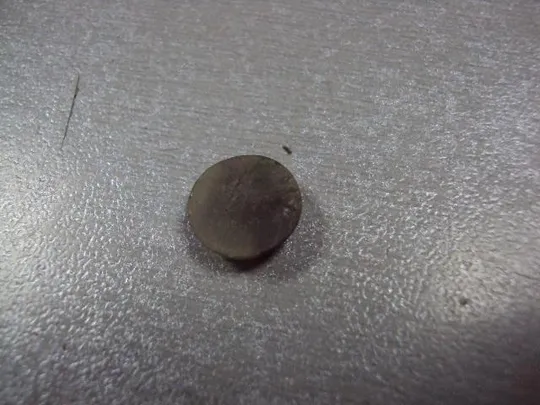 Камень агат мутно-сероватый цвет круглый для ювелирных изделий вес 0,61 г диаметр 11 мм №13254 Продаж