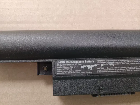 Оригінал АКБ A32-D17 10.8V 47.5WH для Medion Akoya E7415 E7415T E7419 E7416 Erazer P7647 P7643 E7420 P764 З аукціону