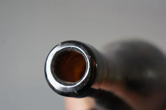 бутылка пивная высота 26 см (№ 960) З аукціону