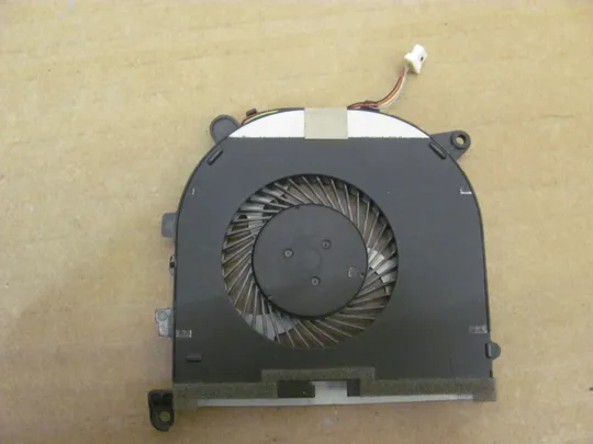 номер0915-7 Вентилятор (кулер, FAN) 0VJ2HC  DC2800010F0 для Dell Precision 5520, XPS 15 9560 оригінал З аукціону