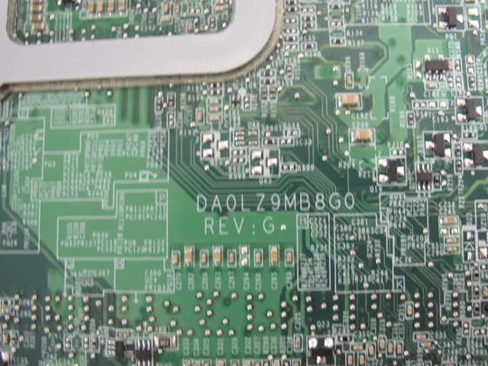 59-17 материнська пллата DA0LZ9MB8G0  i7-4510U SR1EB для LENOVO IDEAPAD U530 U430   оригінал Характеристики