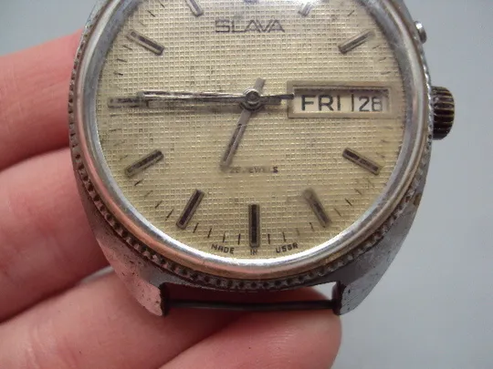 Наручные часы Слава 26 камней календарь ссср Slava 26 jewels высота 4,3 см не на ходу №15881 Продаж