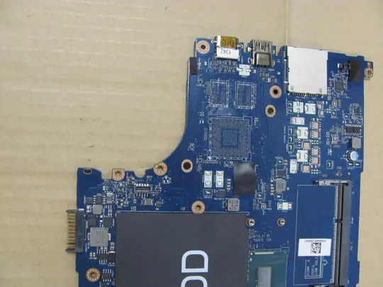 721-3 материнська плата РОБОЧА VAW50 LA-A101P  SR1ED  i5-4300U для Dell Latitude E5540 оригінал З аукціону