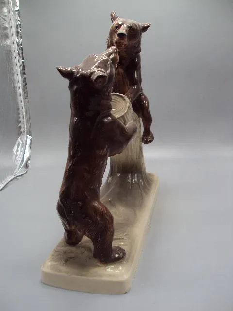 Фигура фарфор Германия Hertwig with co медведи на дереве медвежата на бревне размер 36,3х35,8 см №61 Характеристики