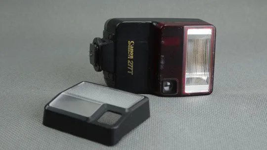 Фотовспышка Canon Speedlite 277T Вживане Продаж