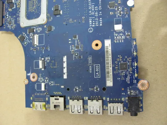 432-7 материнська плата VAW01 LA-9101P SR0XL  I5-3337U для  Dell Inspiron 15 3000  3521  5521 оригінал На торгах