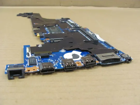 761-8 материнська плата 01YR250 SR3L9  i5-8350U  448.0CW07.0011  для Lenovo Thinkpad T580 P52S  оригінал Де купити