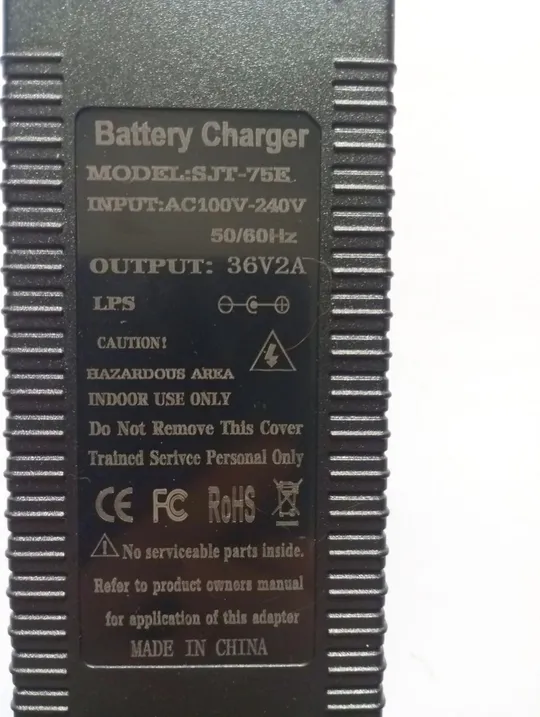 Зарядний пристрій для заряджання електричного скутера Xiaomi M365 36V 2A Charger  4pin Продаж