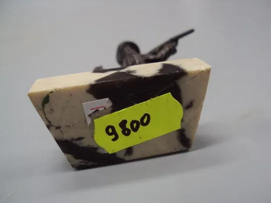 Фигура на подставке статуэтка мушкетер с мушкетом ружьем серебро вес 84,58 г высота 7 см №14359 Характеристики